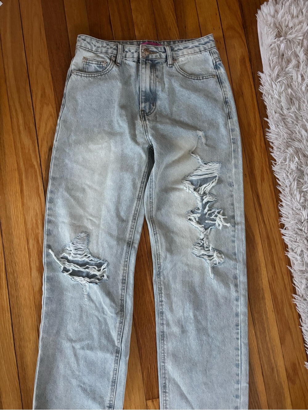 Edikted Light Blue Jeans